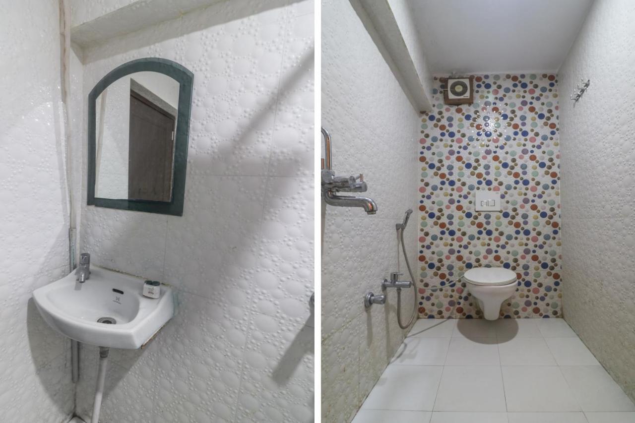 Oyo 60651 Hotel Arya Варанасі Екстер'єр фото